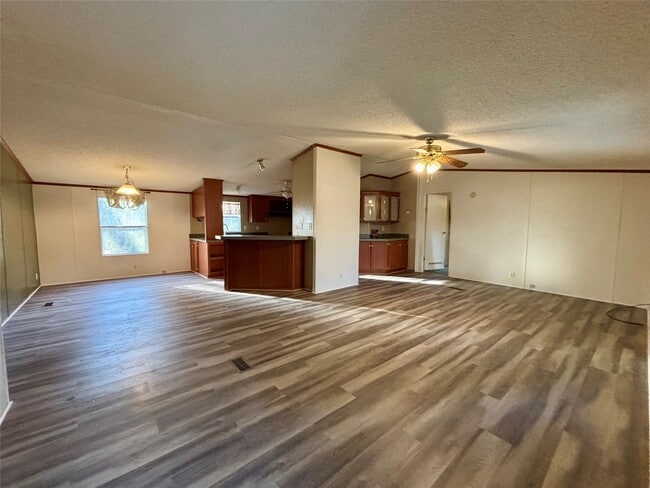 Photo - 111 Lakeside Woods Dr