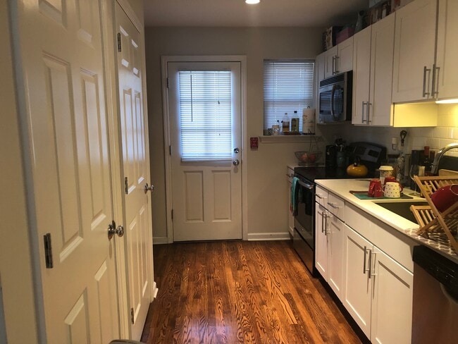 Photo - Clayton Place Apartments