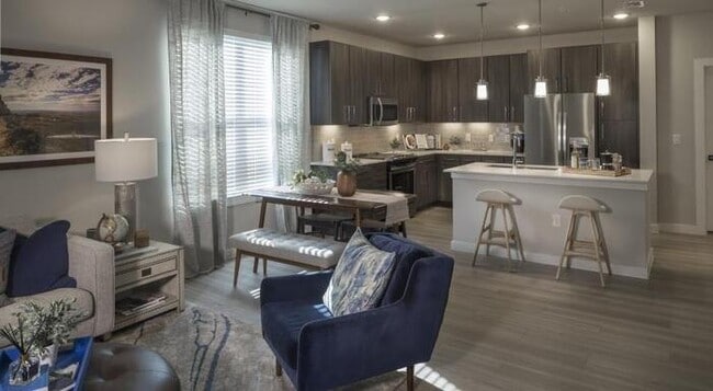 Photo - 2208 N FM 620 Unidad c3