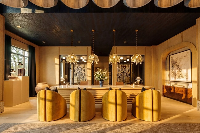 Building Photo - Marlowe Summerville