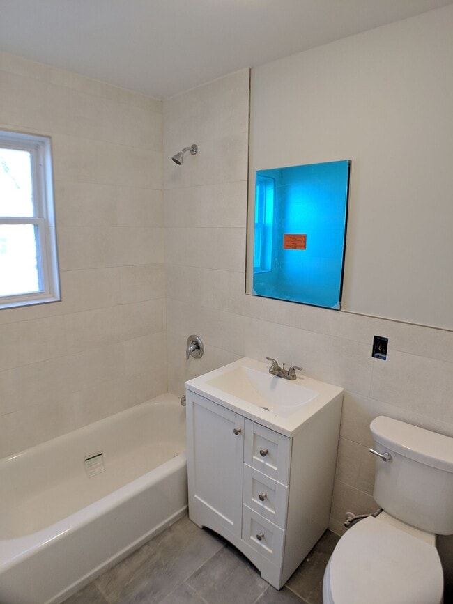 Photo - Montclair Gardens