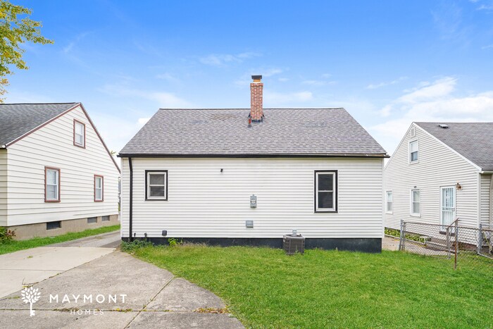 Photo - 12426 Shady Oak Blvd