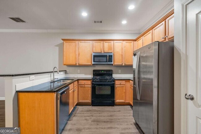 1030 Firethorne Pass