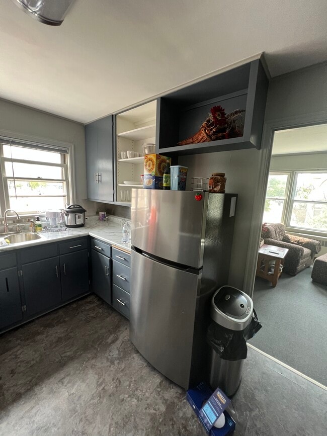 Cocina de la Unidad B - 415 Market St