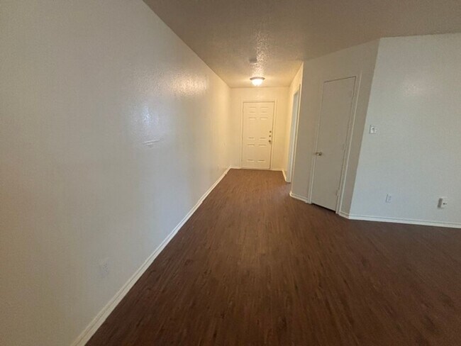 Photo - Beautiful Single Story Home in Eagle Mtn Saginaw Area