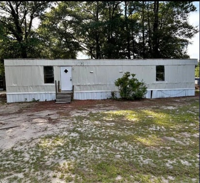 Building Photo - 4502 E Old Marion Hwy