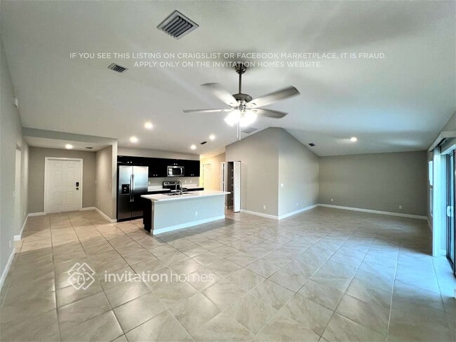 Photo - 4142 SW Endicott St