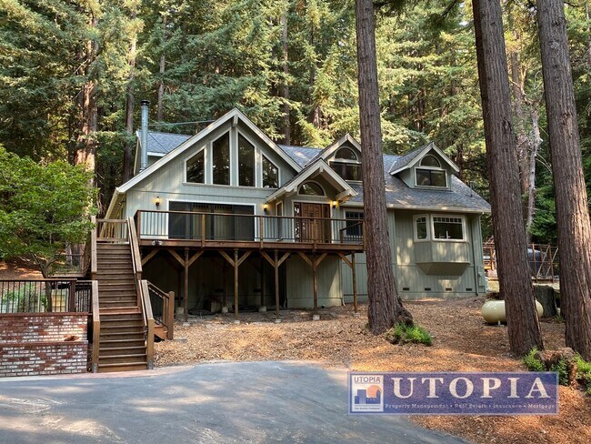 Photo - Beautiful, Custom Finished Mountain Home w...