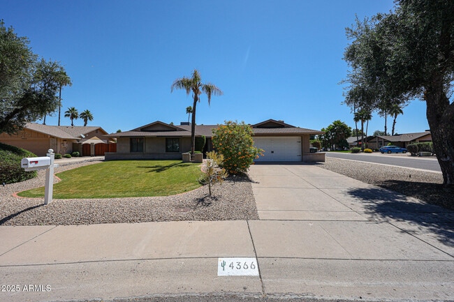 Photo - 4366 E Redfield Rd Casa