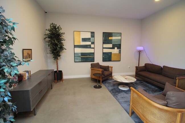 Photo - 1280 SE Nehalem St Unidad 301