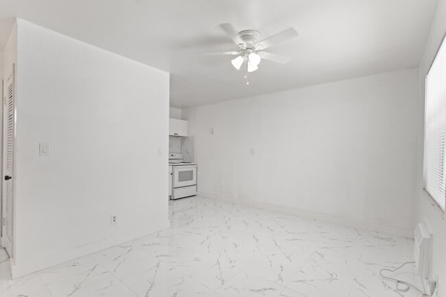 Photo - 804 NW 2nd Ave Unit D