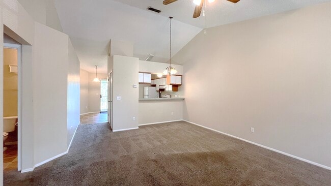 Photo - 164 Reserve Cir