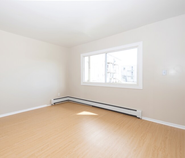 Photo - Ellerdale Apartments