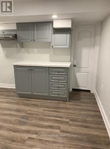 Photo - 317 Mohawk Rd E