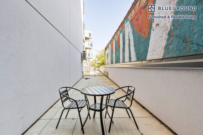 Photo - 280 Meeker Ave Unidad FL2-ID1958