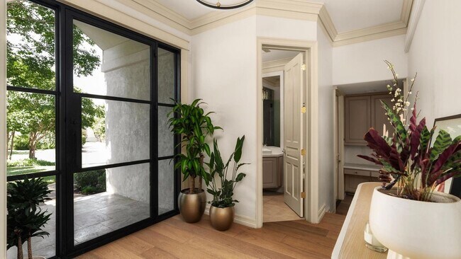 Photo - 2036 Wimberly Ln