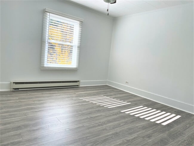 Photo - 210 Mount Vernon Ave