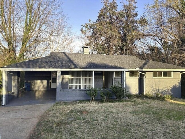 Photo - 3443 Hyland Dr