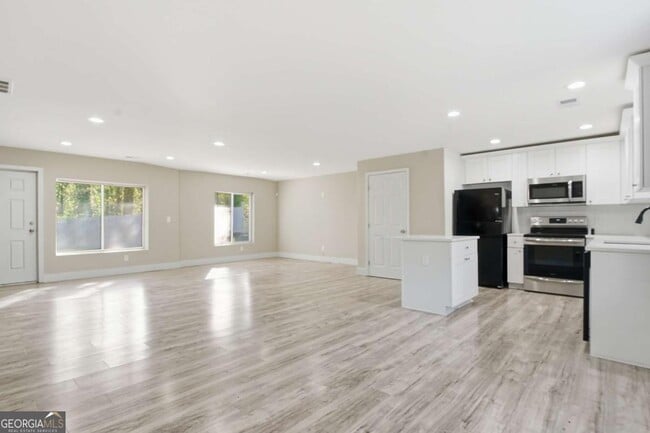 Photo - 1735 Carter Cir