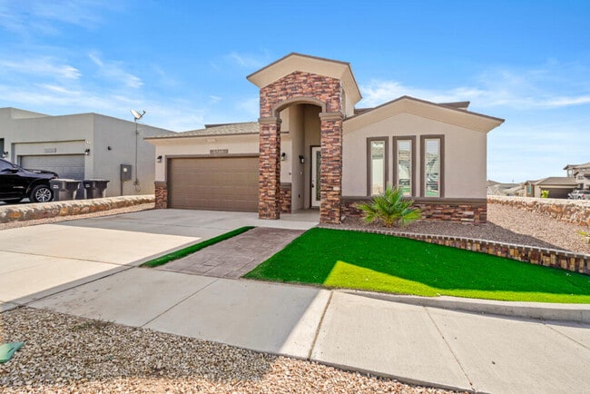 Photo - 1740 Eased St