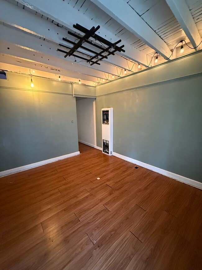 Building Photo - 1360 Pennsylvania Ave Unit 1360 F