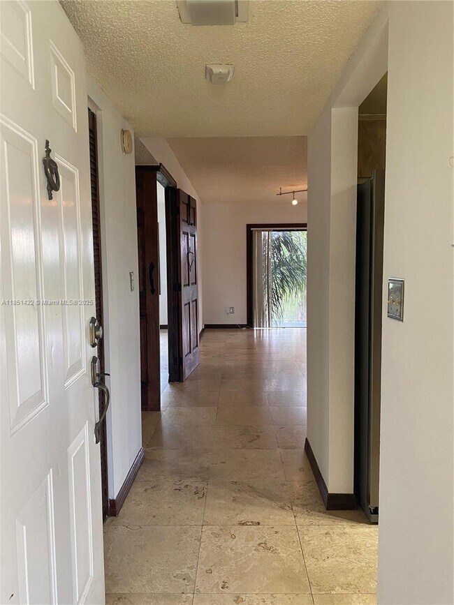 Photo - 9301 SW 92nd Ave Unit 406C