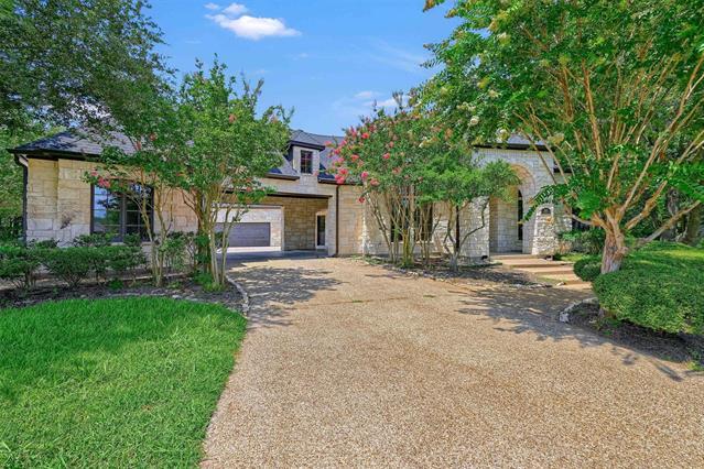 Photo - 2910 Wellington Dr
