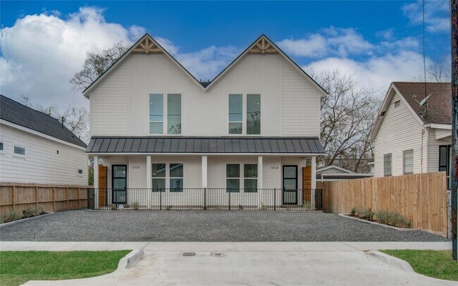 Building Photo - 1815 McKee St Unit A