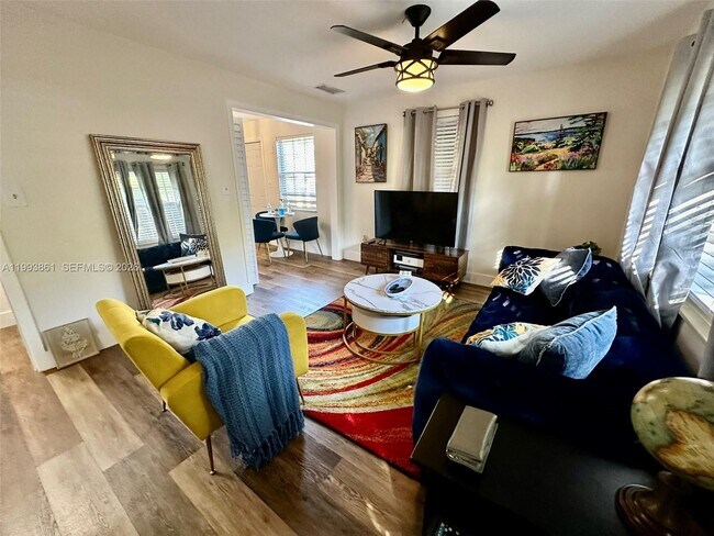 Photo - 1710 NE 5th Ct Unidad 1712