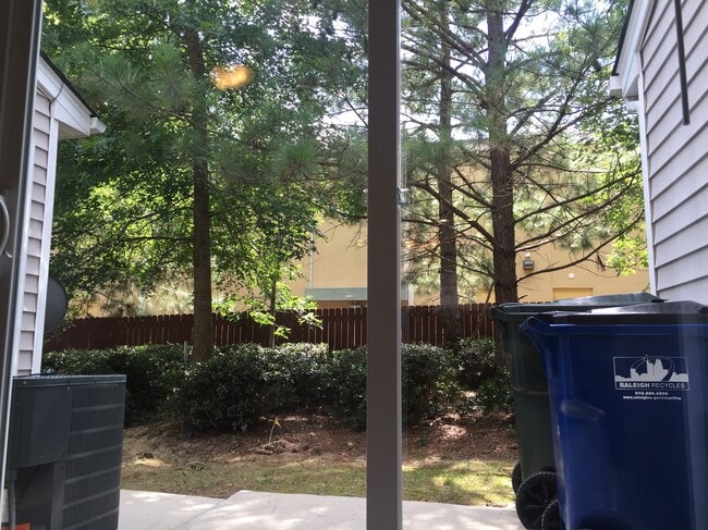 Private patio and locked storage shed - 8024 River Watch Lane