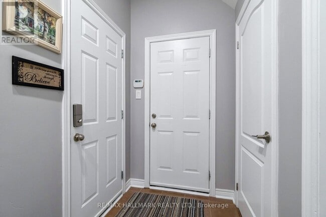 Photo - 12 Hadfield Cir