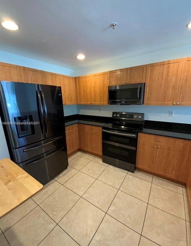 Photo - 10805 NW 89th Terrace Unidad 2084