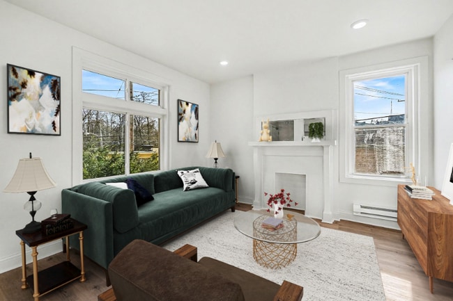 Building Photo - 3337 Reading Rd