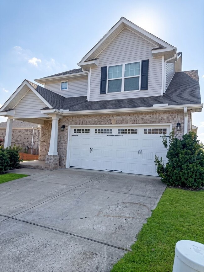 Building Photo - 102 Daymark Dr