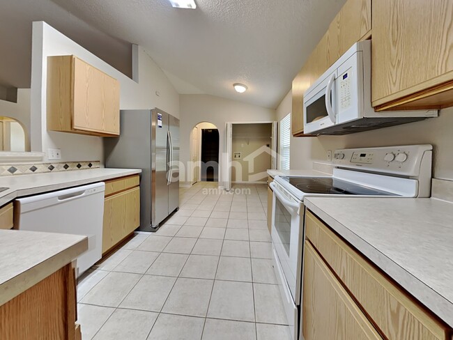 Photo - 3293 Carlotta Rd