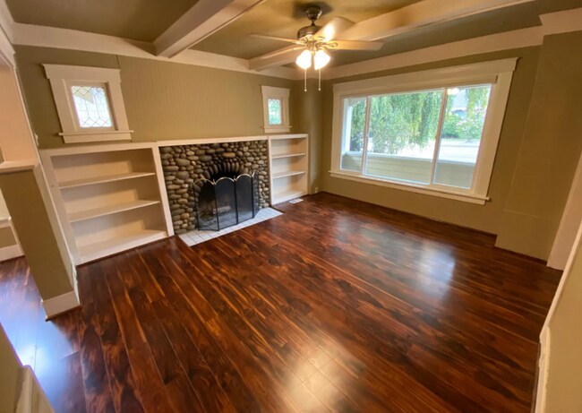 Photo - 3216 N Stevens St