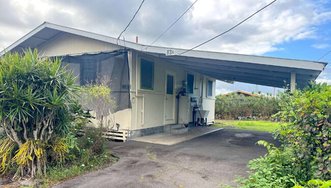Building Photo - "Cozy 2-Bed Gem in Panaewa, Hilo - Perfectly Conveniently Located!"