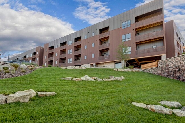 Quarry Town Apartments