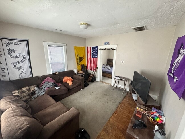 Photo - Pre-Leasing for 26/27 School Year