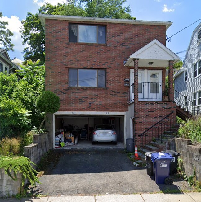 Building Photo - 62 Nonantum St Unit 2 Rental