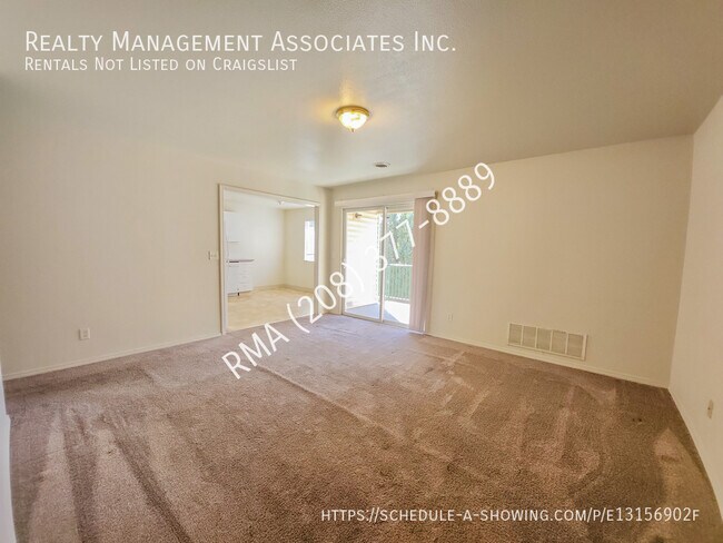 Photo - 835 N White Barn Rd