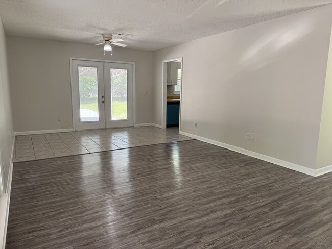 Photo - 1447 Coe Dairy Rd