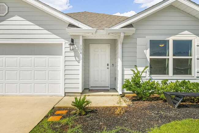 Photo - 134 This Way