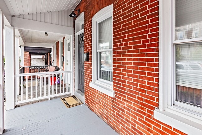 Photo - 3 bedroom, 1 bath, newly renovated home in Little Italy