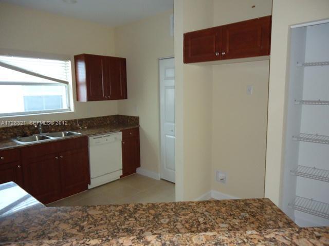 Photo - 3656 NE 3rd Ct