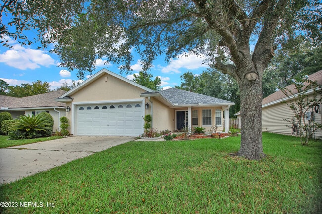 Building Photo - 757 MacKenzie Cir