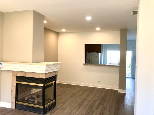 Photo - 164 Rosehall Dr