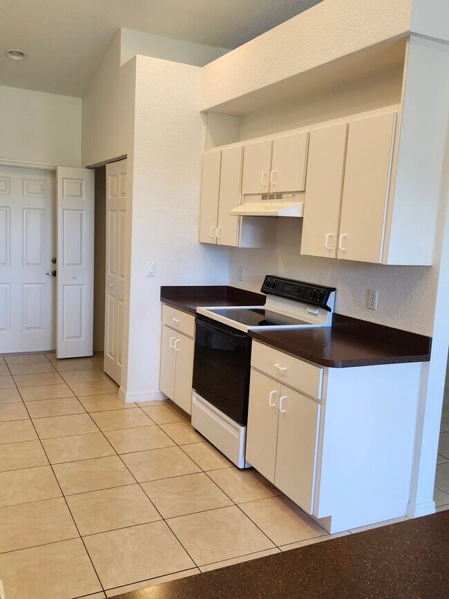 Photo - Deep Creek 3 bedroom Duplex for Rent!