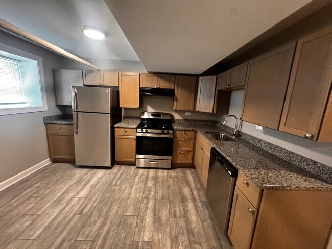 Photo - 4556-4558 S Prairie Ave Unit 4558-G