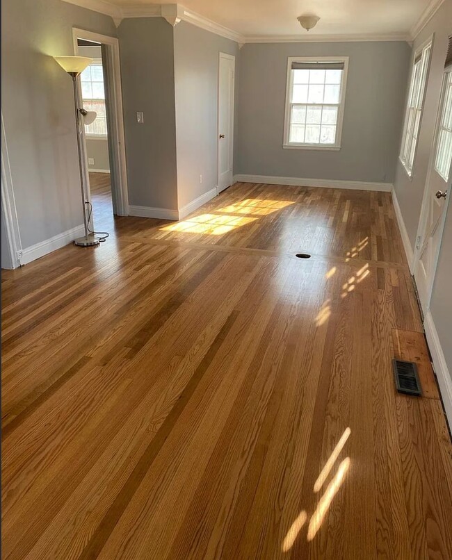 Photo - Well Maintained 4 Bedroom Home with Beautiful Yard, Kennewick, WA $2,150/month